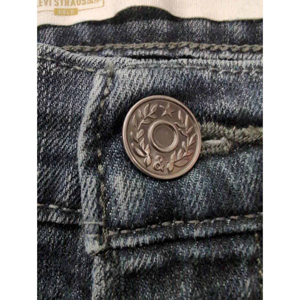 SIGNATURE LEVI STRAUSS BLUE DENIM JEANS SLIM STRAIGHT STRETCH MENS SZ 34X29 EUC